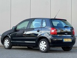 Miniaturansicht von Volkswagen - 2003 - Polo - 1.2-12V Comfortline - HZ-556-N