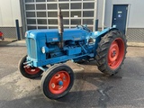 Minituur van 1953 Fordson MAJOR Tweewielaangedreven landbouwtractor