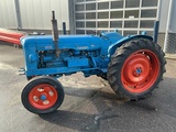 Minituur van 1953 Fordson MAJOR Tweewielaangedreven landbouwtractor