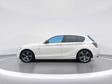 Miniaturansicht von BMW 1er 118i Auto 2011 | J-005-GS