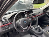 Miniaturansicht von BMW - 3er - 320i EDE High Exec - PKW - 2013