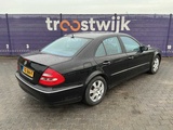 Miniaturansicht von 2003 - Mercedes-Benz - E-Klasse - 240 Avantgarde - Personenwagen