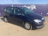 Miniaturansicht von 2009 - Volkswagen - Touran - 1.4 TSI Trendline - Pkw