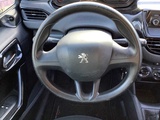 Miniaturansicht von 2013 - Peugeot - 208 - 1.0 VTi Access - PKW