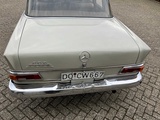 Miniaturansicht von Mercedes Benz 200 Oldtimer von 1966
