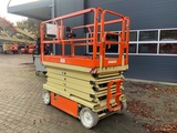 Minituur van 2001 JLG 3246-E2 Schaarhoogwerker