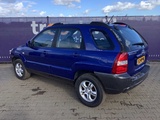 Miniaturansicht von 2005 - Kia - Sportage - 2.0 CVVT Executive - PKW
