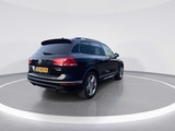 Miniaturansicht von Volkswagen Touareg 3.0 TDI R-Linie | SJ-692-N