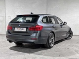 Miniaturansicht von BMW 320i Automatik Centennial High Executive 184PS 2016 3er Touring, JR-371-D