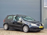 Miniaturansicht von Volkswagen - 2006 - Golf - 1.4 Trendline Bns - 10-TB-SK