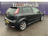 Miniaturansicht von 2015 - Fiat - Punto Evo - 1.3 M-Jet Lounge - Auto