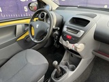 Minituur van 2005 - Peugeot - 107 - 1.0-12V XR - Personenauto