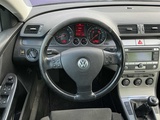 Miniaturansicht von 2007 - Volkswagen - Passat Variant - 2.0 FSI Comfortl.Bns - PKW