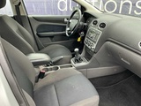 Miniaturansicht von 2007 - Ford - Focus - 1.6-16V Futura - PKW