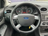 Miniaturansicht von 2007 - Ford - Focus - 1.6-16V Futura - PKW