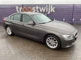 Miniaturansicht von 2013 - BMW - 3er - 316d Executive - PKW