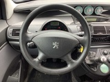 Minituur van 2005 - Peugeot - 807 - 2.0 SR Premium - Personenauto