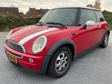 Minituur van 2003 Mini Cooper 1.6 One Salt Personenauto
