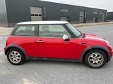 Minituur van 2003 Mini Cooper 1.6 One Salt Personenauto