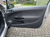 Minituur van 2009 Opel Corsa Personenauto