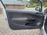 Minituur van 2009 Opel Corsa Personenauto