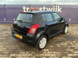 Minituur van 2007 - Suzuki - Swift - 1.3 GA - Personenauto