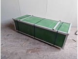 Minituur van Greenland - 2025 - Army green - container overkapping / tent tussen container