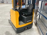 Minituur van Jungheinrich - Reach truck