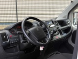 Minituur van Peugeot Boxer 335 2.2 HDI L2 Pro -KOELWAGEN- Bedrijfswagen