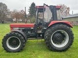 Minituur van 1986 Case international 1056 AXL Vierwielaangedreven landbouwtractor