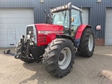 Minituur van 1997 Massey Ferguson 8130 Dynashift Vierwielaangedreven landbouwtractor