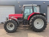 Minituur van 1997 Massey Ferguson 8130 Dynashift Vierwielaangedreven landbouwtractor