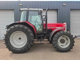 Minituur van 1997 Massey Ferguson 8130 Dynashift Vierwielaangedreven landbouwtractor