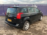 Minituur van 2014 - Peugeot - 5008 - 1.6 THP Active 5p. - Personenauto