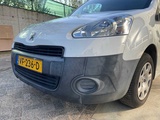 Minituur van 2013 Peugeot Partner Bedrijfswagen (marge)