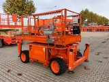 Minituur van 2015 SkyJack SJ 6826RT Hoogwerker 4x4
