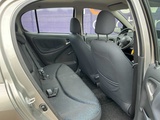 Minituur van 2003 - Toyota - Yaris - 1.0 VVT-i Luna MMT - Personenauto