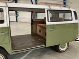 Minituur van 1975 Volkswagen T2 Personenbus