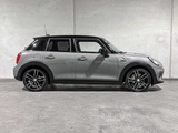 Minituur van Mini Cooper Chili 1.5 136pk 2016, HZ-934-H