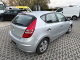 Miniaturansicht von HYUNDAI - 2010 - I30 - Auto