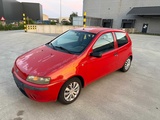 Miniaturansicht von FIAT - 2003 - PUNTO - Auto