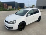 Miniaturansicht von VOLKSWAGEN - 2012 - GOLF 6 - Pkw