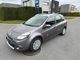 Miniaturansicht von RENAULT - 2012 - CLIO - Auto