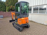 Minituur van Cougar - 2025 - XT-18U - Minigraafmachine met Kubota motor D902