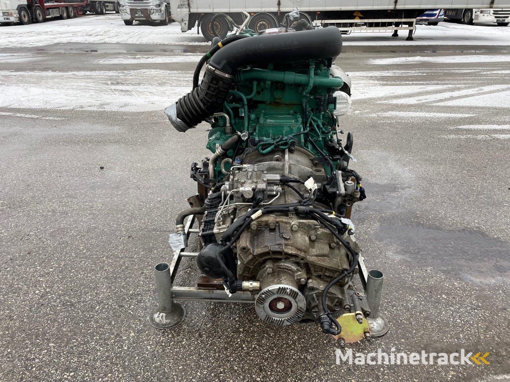 Volvo D8K280 EUVI ENGINE