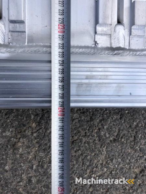 Schmitz Alumiinium pealesõiduteed 2tk 27000 kg.