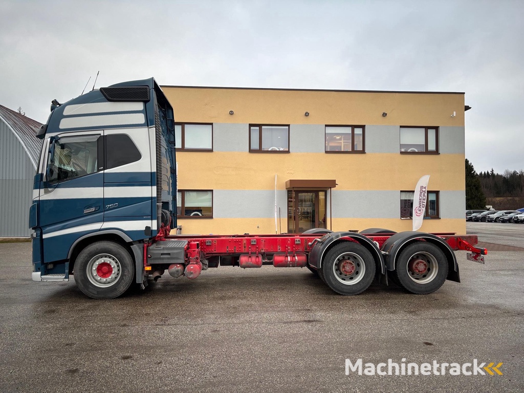 Volvo FH750 6x4 EURO6 + RETARDER + PTO + 9T FRONT AXLE