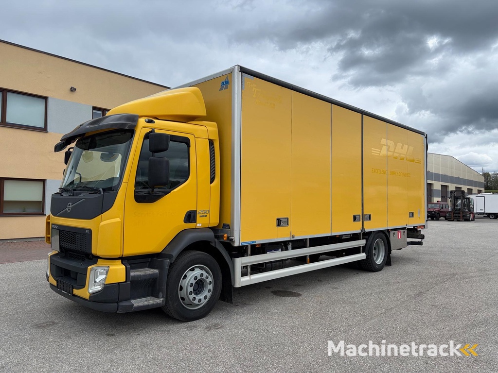 Volvo FL250 + SIDE OPENING 18T