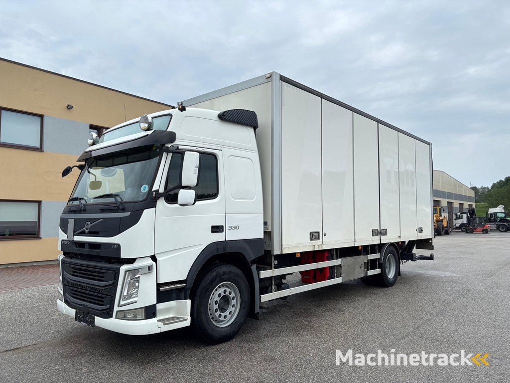 Volvo FM330 SIDE OPENING