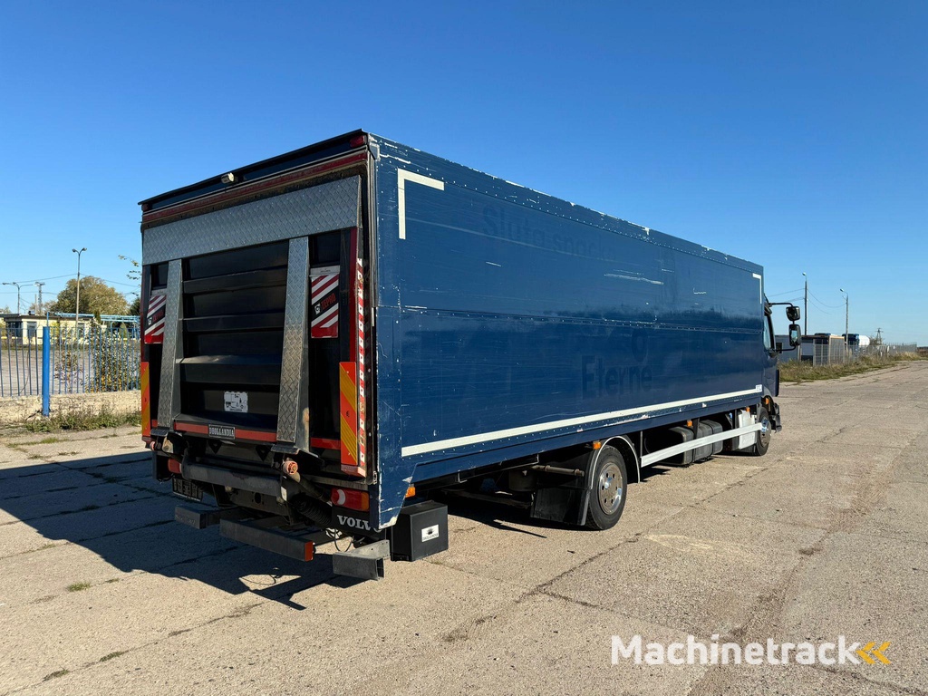 Volvo FL240 LIFTING BOX